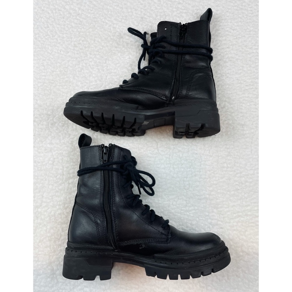 STEVE MADDEN • Black Jamisyn Leather Combat Boots, 6 - Picture 12 of 16